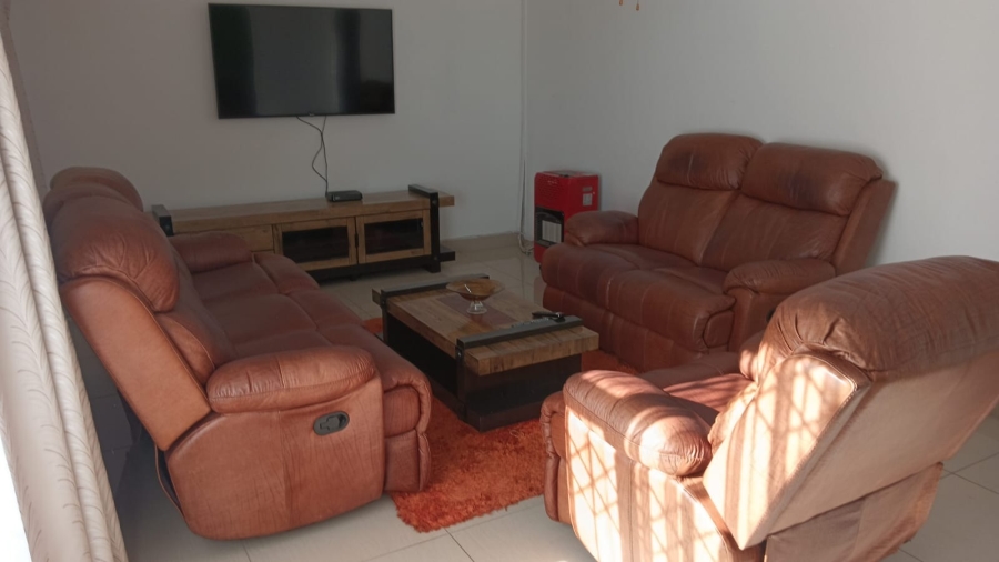 4 Bedroom Property for Sale in Beacon Bay Eastern Cape
